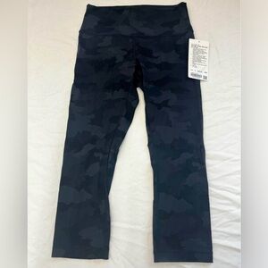 New with Tags Camo Print Lululemon Wunder Under HR Crop 21” Flux Leggings
